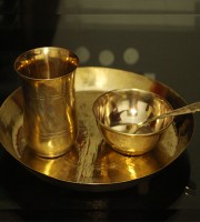পিতলের প্লেট,বাটি,গ্লাস এবং চামচ